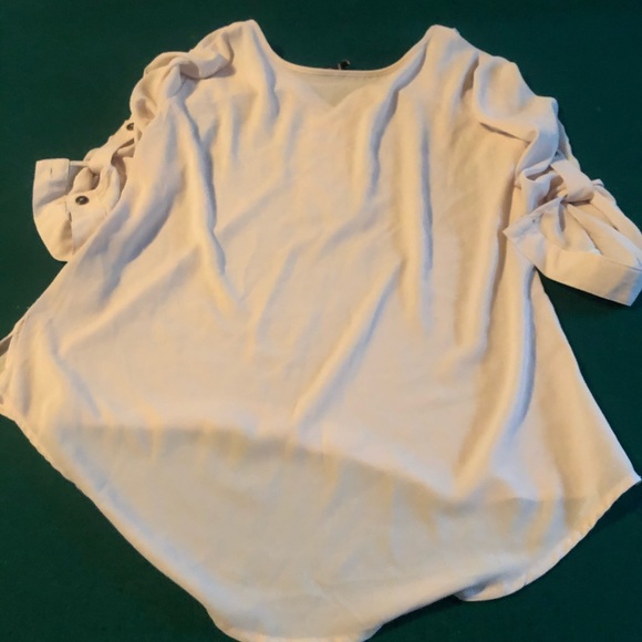 Tops - Picture 3 of 3